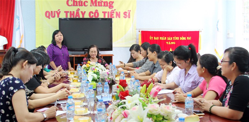 Hội Nữ tri thức Đại học Lạc Hồng